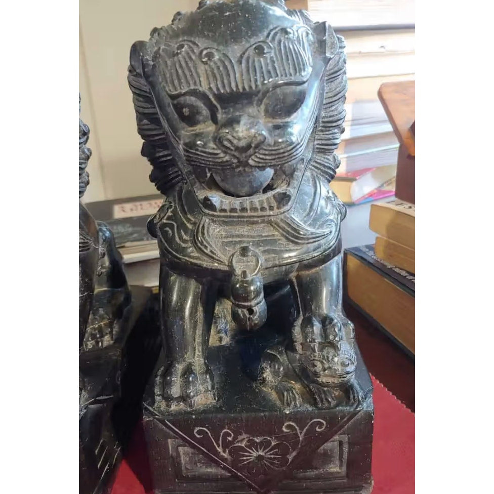 Chinese Foo Dog Statue