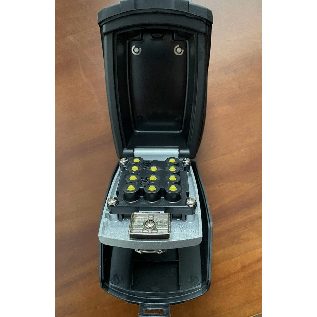 KeyGuard SL-591-CVR Pro Car Window Key Safe
