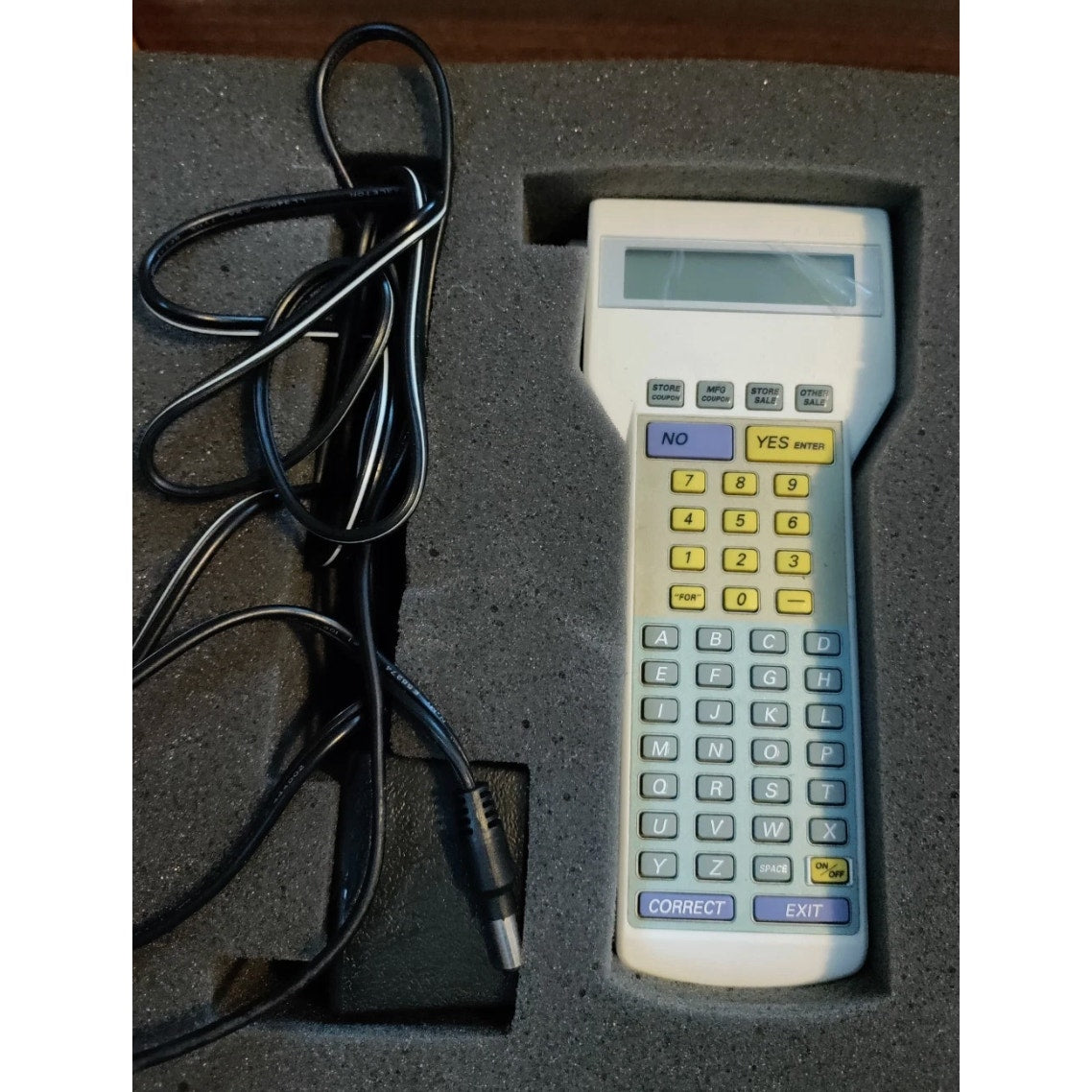 A.C. Nielson Telxon White Wireless Handheld LCD Display Bar Code Scanner