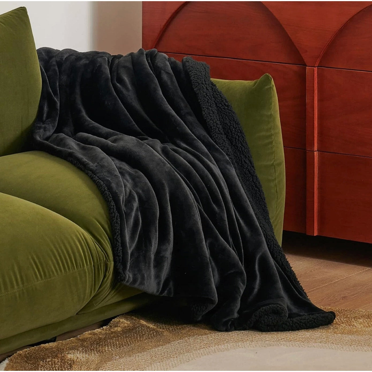 Bedsure Sherpa Fleece Throw Blanket for Couch