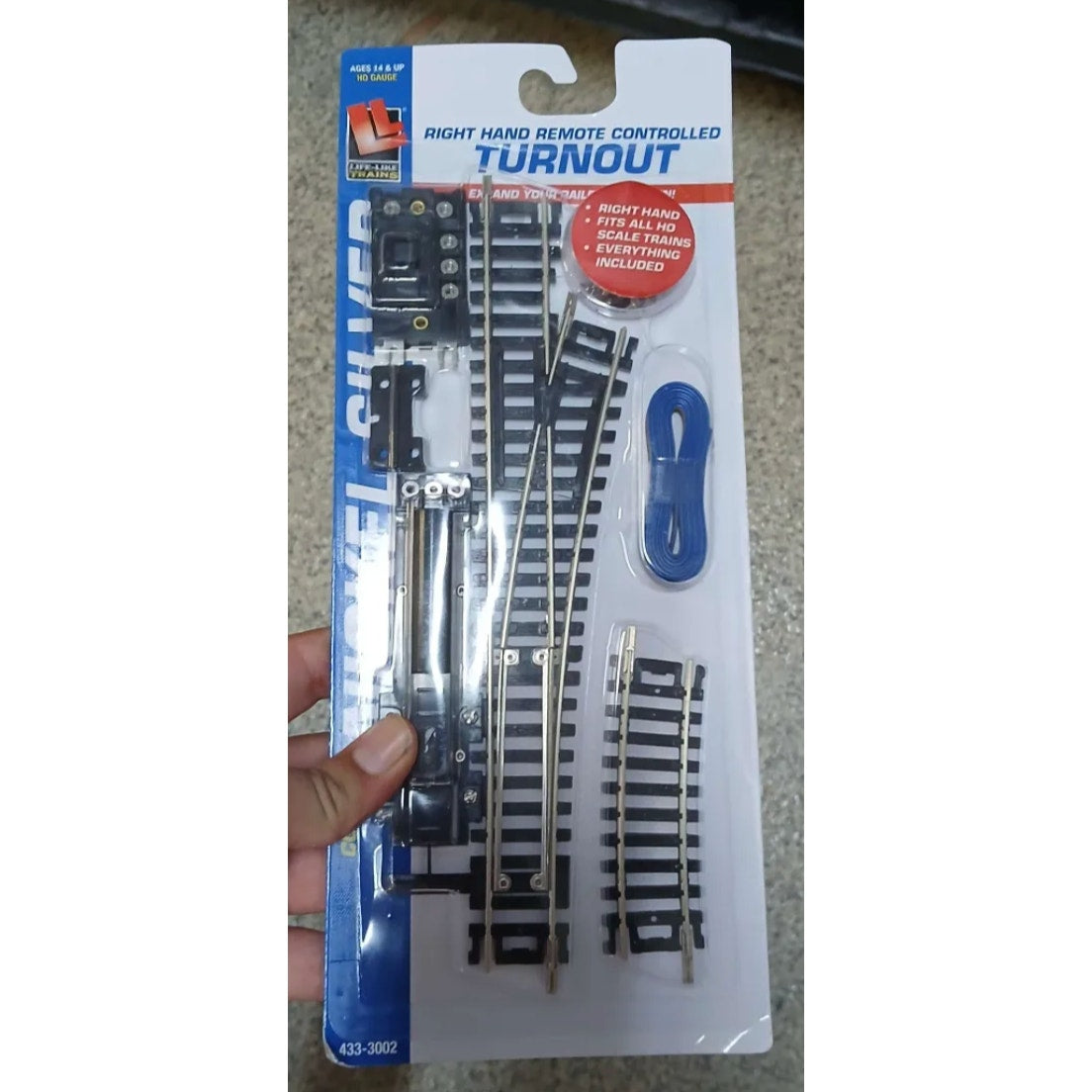 Life-Like HO Scale Remote-Controlled Right Hand Turnout
