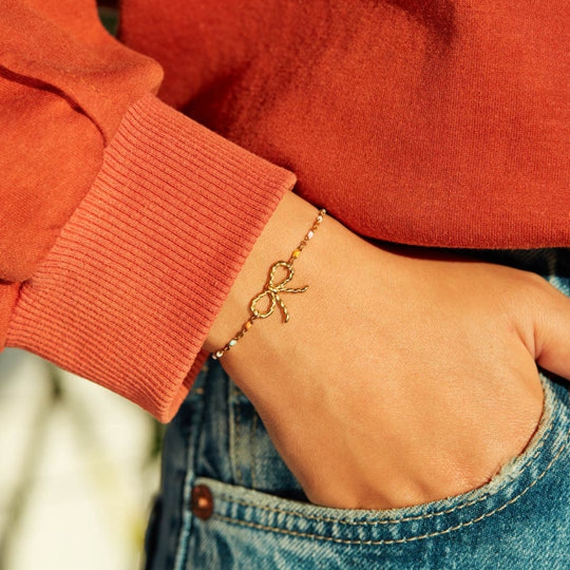 Story Knot Bracelet