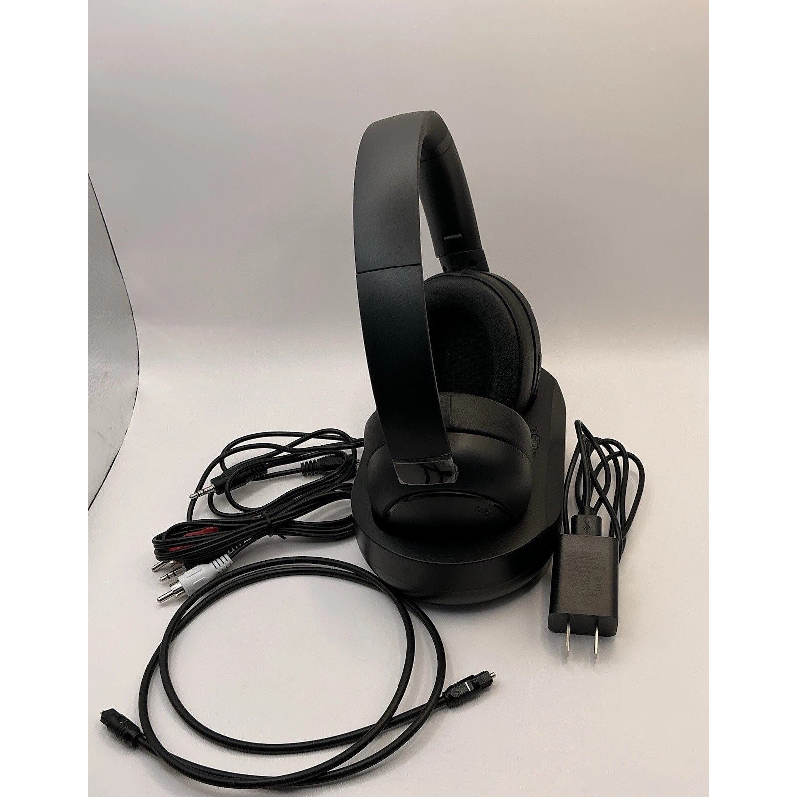 Pmjebe Wireless Headphones for TV